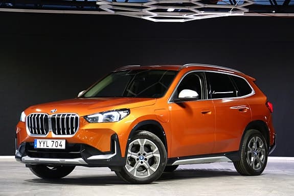 BMW X1 xDrive25e X-LINE ELRÄCKVIDD 77-92KM DRAG SKINN KAMERA — 1